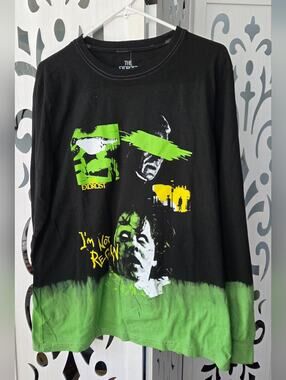 The Exorcist Graphic Tee Black Green Mens M NWOT Horror Movie Long Sleeve Shirt